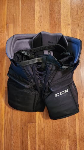 Used Junior Medium CCM R1.5 LE Hockey Goalie Pants