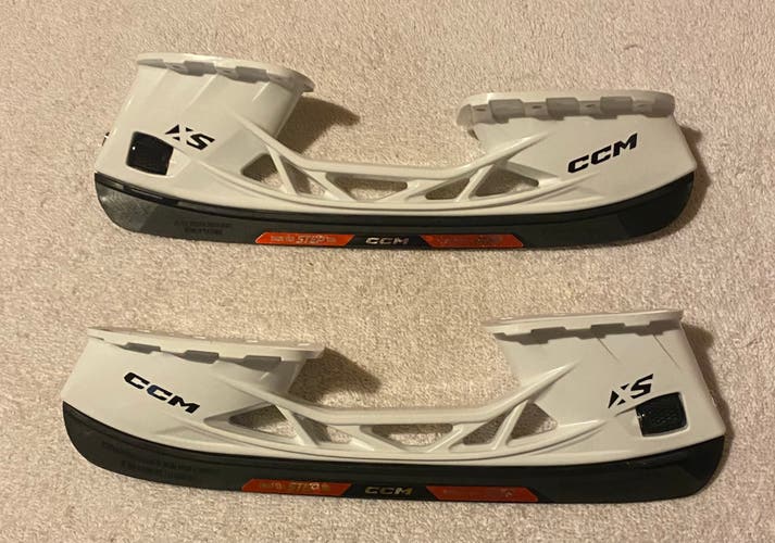 CCM Hockey SpeedBlade XS Holders Size 5 247 New
