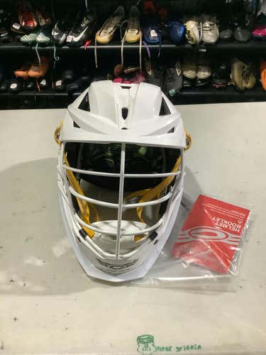Used Cascade Xrs Pro One Size Lacrosse Helmets