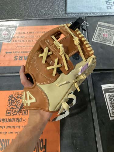 Used 44 Jp11 11 1 2" Fielders Gloves