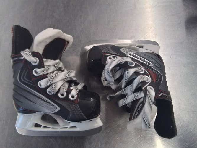 Used Bauer X40 Youth 06.0 Ice Hockey Skates