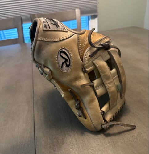 2022 Outfield 12.75" Heart of the Hide Pro - Series Baseball Glove