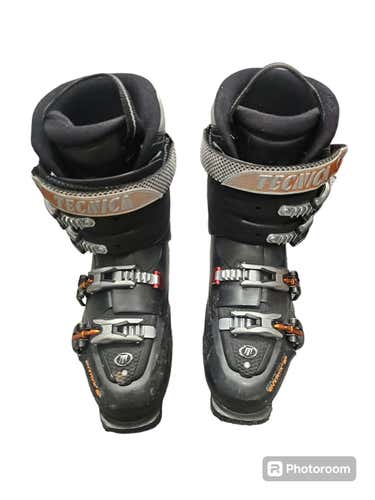 Used Tecnica 270 Mp - M09 - W10 Men's Downhill Ski Boots