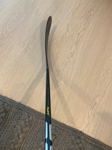 New Senior Bauer Supreme 2S Pro Left Hand Hockey Stick Pro Stock
