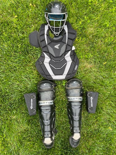 Easton Gametime Adult Catcher's Set *FREE SHIPPING*