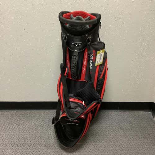 Used Maxfli U Series 4.0 7 Way Golf Stand Bag
