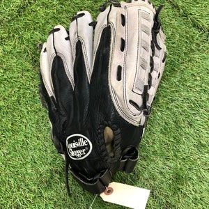 Used Adult Louisville Slugger Right Hand Throw Pitcher's Softball Glove 13.5"