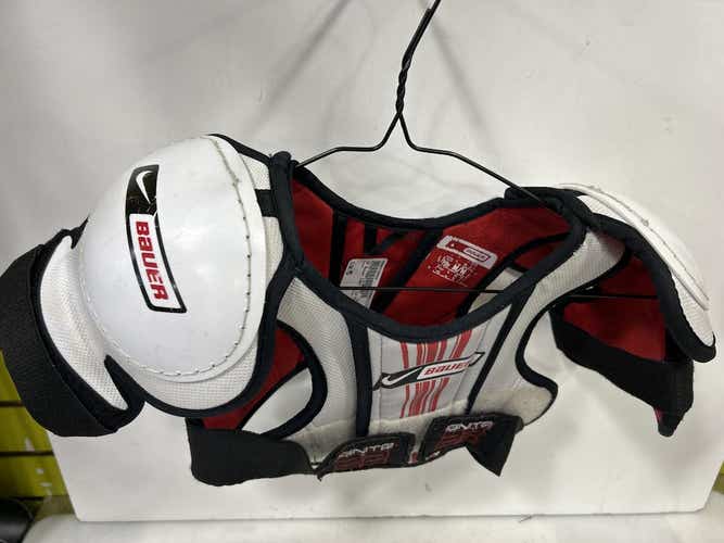 Used Bauer Ignite 22 Md Hockey Shoulder Pads