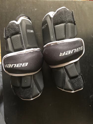 1x used Bauer Referee Elbow Pad Size M