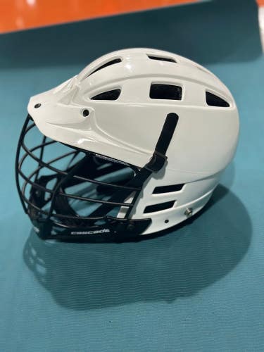 White Used Adult Cascade CPV Helmet