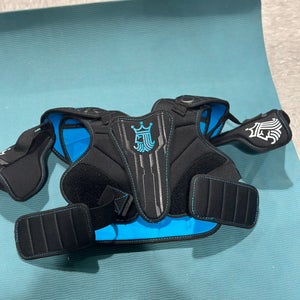 Used Small Youth Brine Shoulder Pads