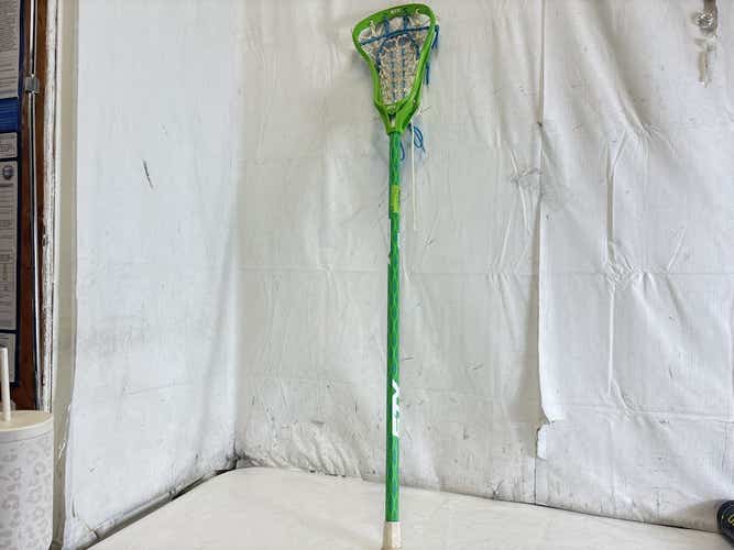 Used Stx 6000 W Crux Head Women's Complete Lacrosse Stick 42.5"