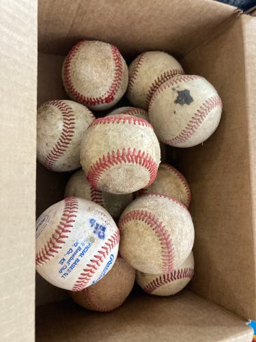 1 dozen leather practice baseballs