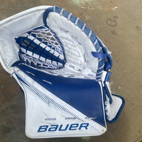 Used Bauer Supreme S29 Glove (Regular)