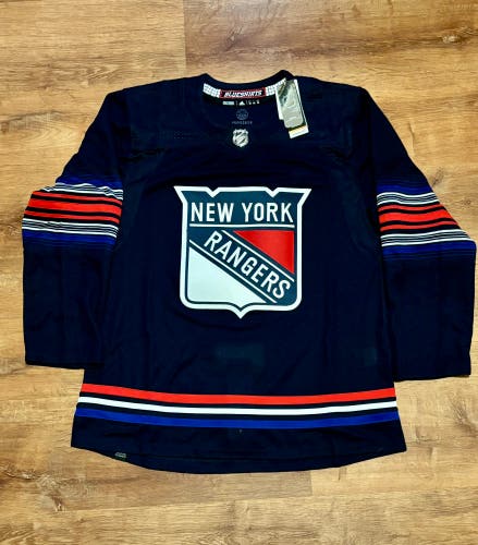 NWT Adidas Authentic New York Rangers Jersey 2024 Third Alternate (52)