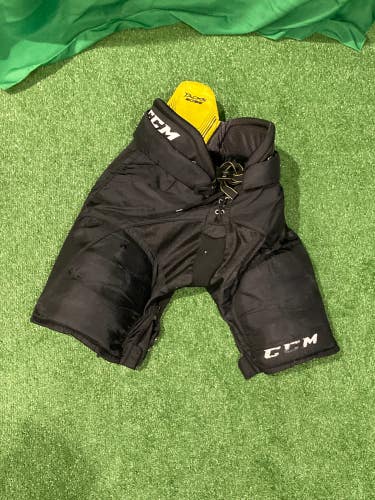 Black Used Junior XL CCM Tacks 3092 Hockey Pants
