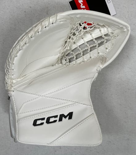 NEW CCM Axis 2.5 Junior Catch Glove, FULL RIGHT, White