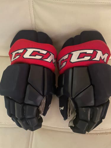 CCM HG42 Regina Pats Gloves