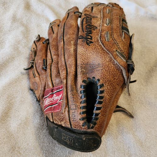 Rawlings Right Hand Throw RPT 20 Baseball Glove 11.5" Oiled Leather. The Mark of a Pro