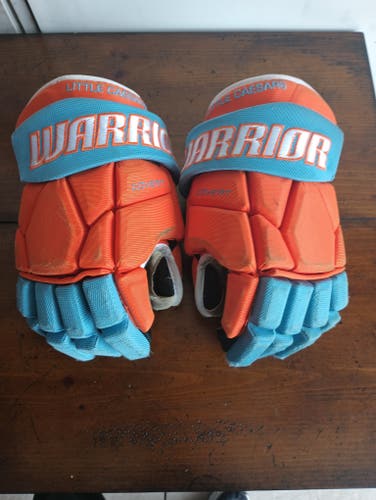 Used Warrior Covert Pro Gloves 12"