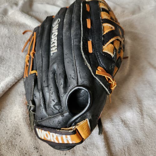 Worth Right Hand Throw W140BF Softball Glove 14" Some Flaking, otherwise great glove