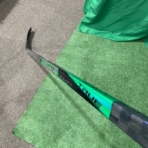 New Pro Stock Senior True Catalyst 9x Left Hand Custom Toe Curve 80 Flex Hockey Stick (Zuccarello)