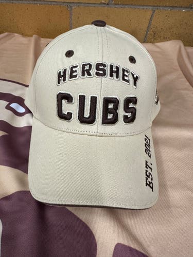Cream Hershey Cubs Hat