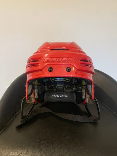 LIKE NEW Used Large Bauer Re-Akt 100 Helmet   HECC THE END OF 11- 2021