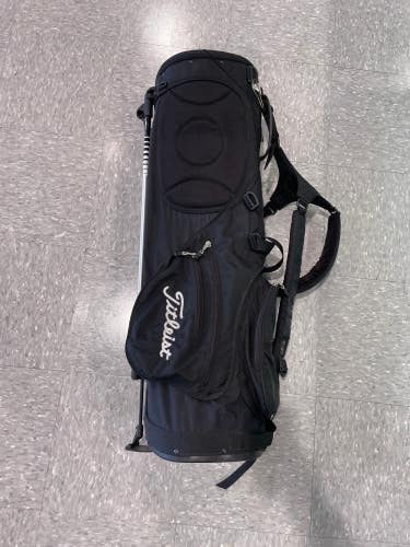 Black Used Unisex Titleist Bag