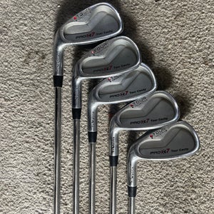 Used Men's Tour Left Hand 5 Pieces Iron Set