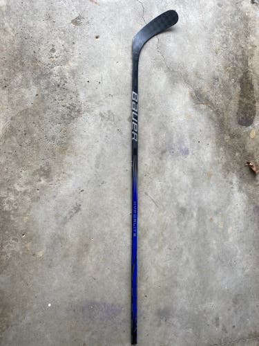 New Senior Bauer Right Handed P92  Vapor Hyperlite 2 Hockey Stick