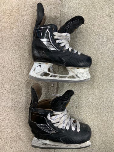 Used True Size 2 SVH Hockey Skates