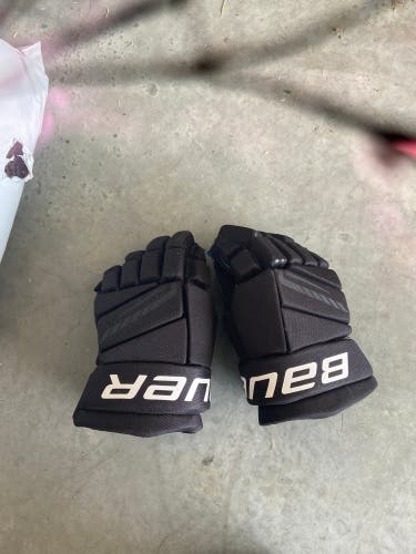 Bauer 11” gloves