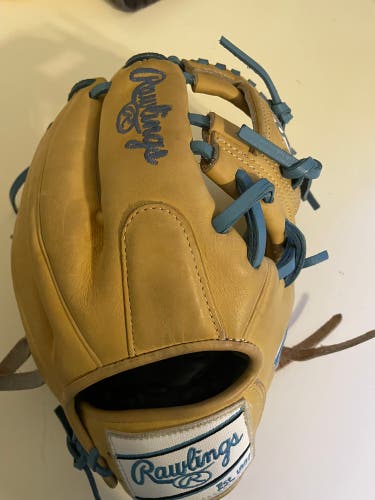 Used 2023 Infield 11.5" Gold Glove Elite Baseball Glove