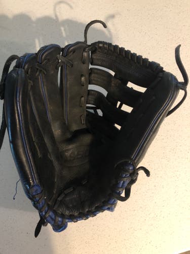 Used Left Hand Throw Wilson Outfield A950 Baseball Glove 12.5"