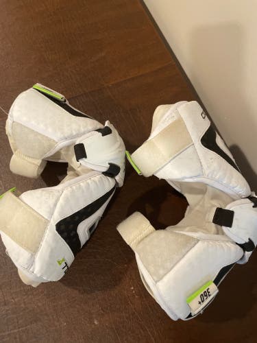Used Adult STX Cell V Arm Pads