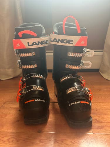 Used Unisex Lange RS Ski Boots