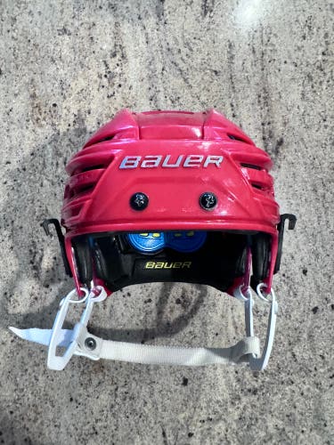 Used Small Bauer  Re-Akt 150 Helmet