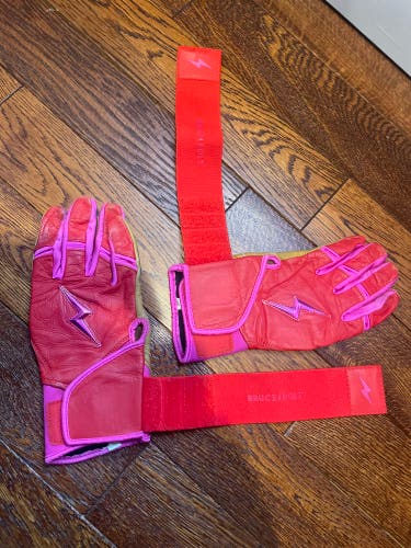 BRUCE BOLT LONG CUFF GLOVES ADULT XL