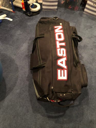 Easton hockey bag