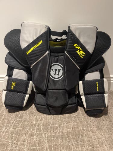 Used  Warrior  Ritual X3 Pro+ Goalie Chest Protector