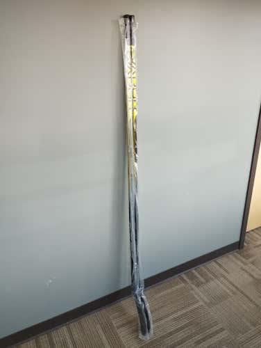 2 New Senior Bauer Vapor Hyperlite 2 Left Hand Hockey Sticks P92 Pro Stock