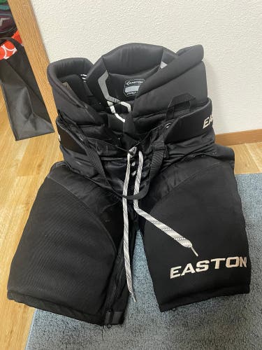 Used Senior Easton Pro 950 Hockey Pants