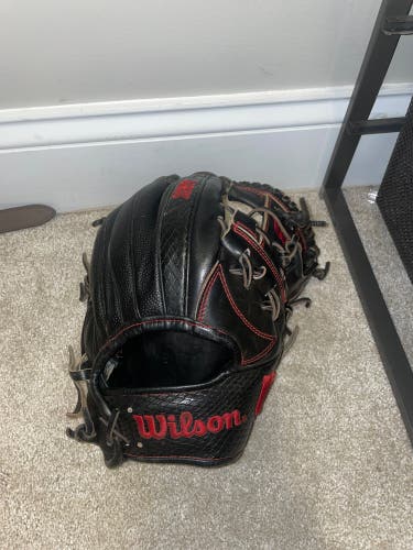 Used  Infield 11.75" A2K Baseball Glove