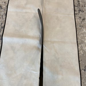 New Senior Warrior Right Handed P92 Alpha LX2 Hockey Stick