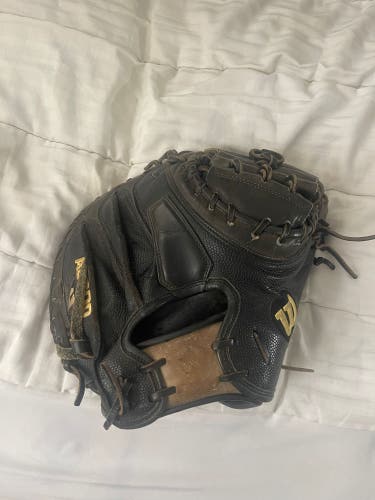 Used 2022 Right Hand Throw 33.5" Baseball Glove