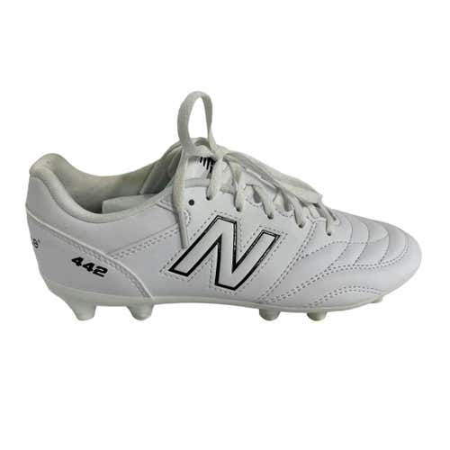 Used New Balance Junior Size 4.5 Cleat Soccer Outdoor Cleats