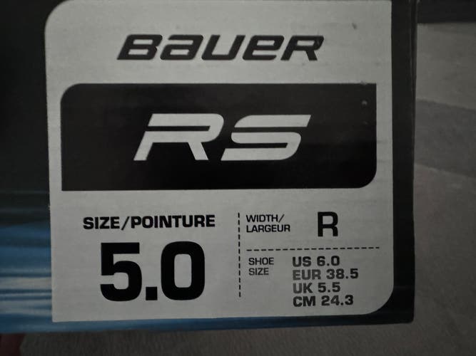 New  Bauer  Size 5 RS Inline Skates