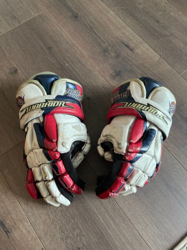 Used  Warrior 13" Macdaddy Lacrosse Gloves