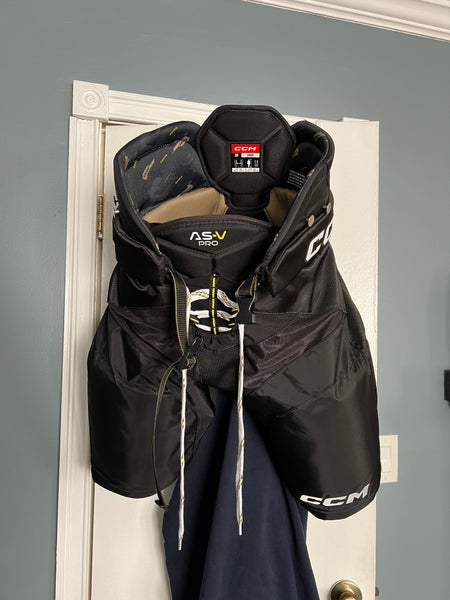 New Senior Large CCM  Tacks AS-V Pro Hockey Pants